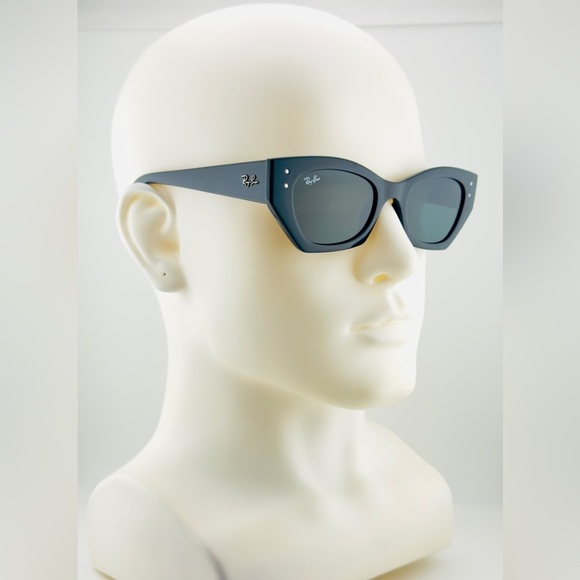 Ray-Ban Zena Bio Based Sunglasses RB4430 Polished black Frame Dark Gray Lenses main image 4